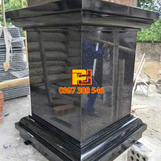CỘT NHÀ ĐÁ HOA CƯƠNG ĐEN