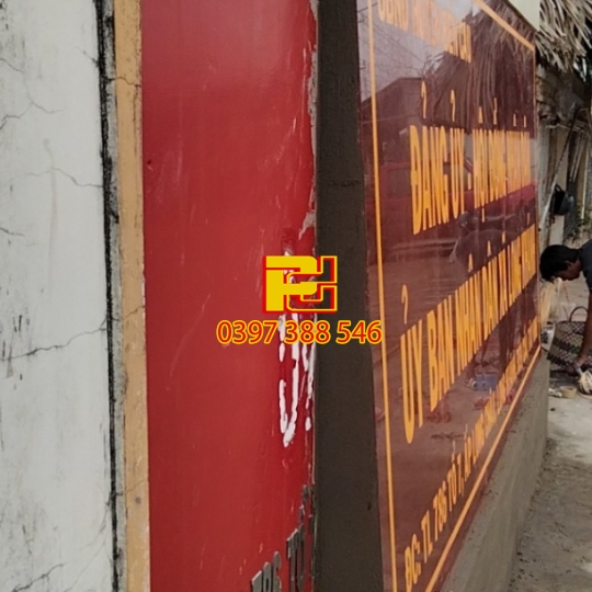 THI CÔNG BẢNG HIỆU UBND HUYỆN BẾN CẦU