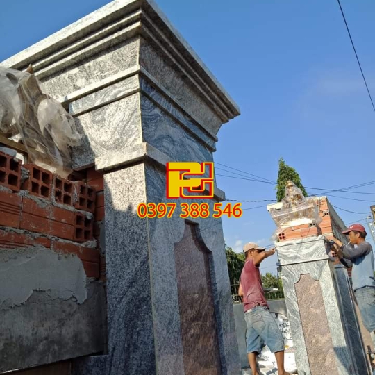 ĐÁ HOA CƯƠNG ỐP CỘT